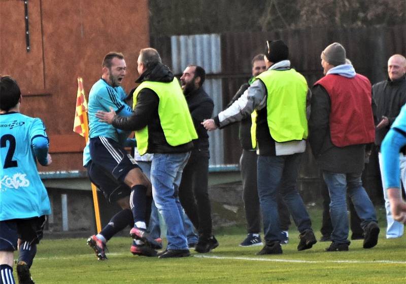 Fotbalový KP: Katovice - Jankov 2:1.