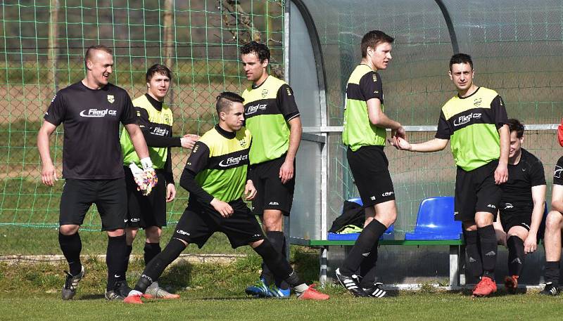 Fotbalový krajský přebor: Osek - Lom u Tábora 1:1.