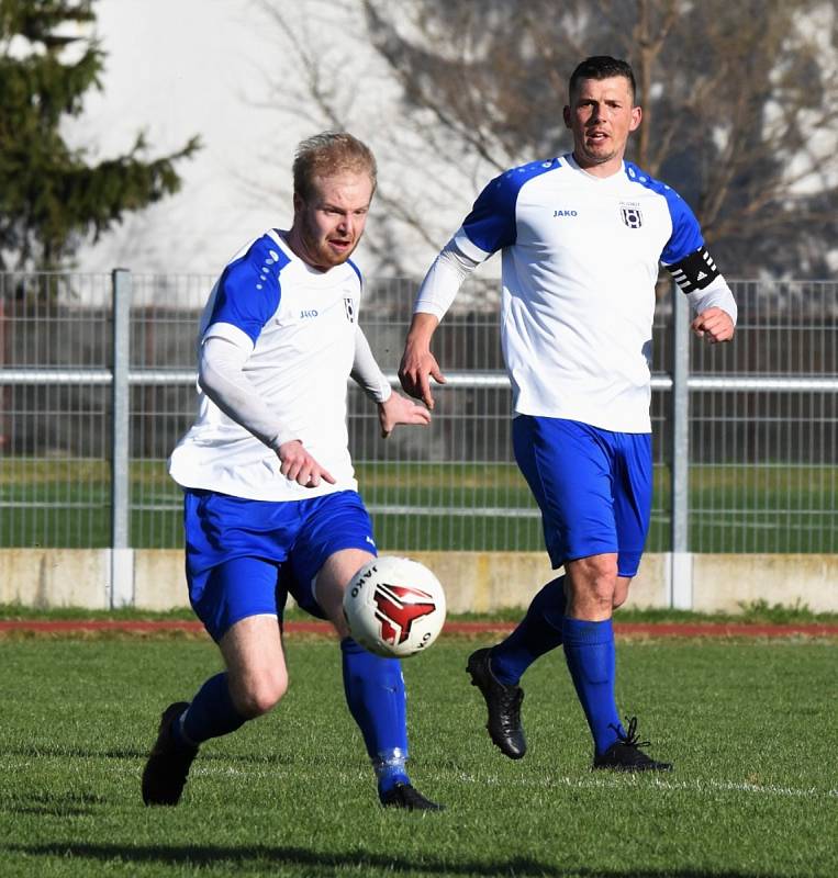 Fotbalový KP: Junior Strakonice - Rudolfov 1:2 (1:2).