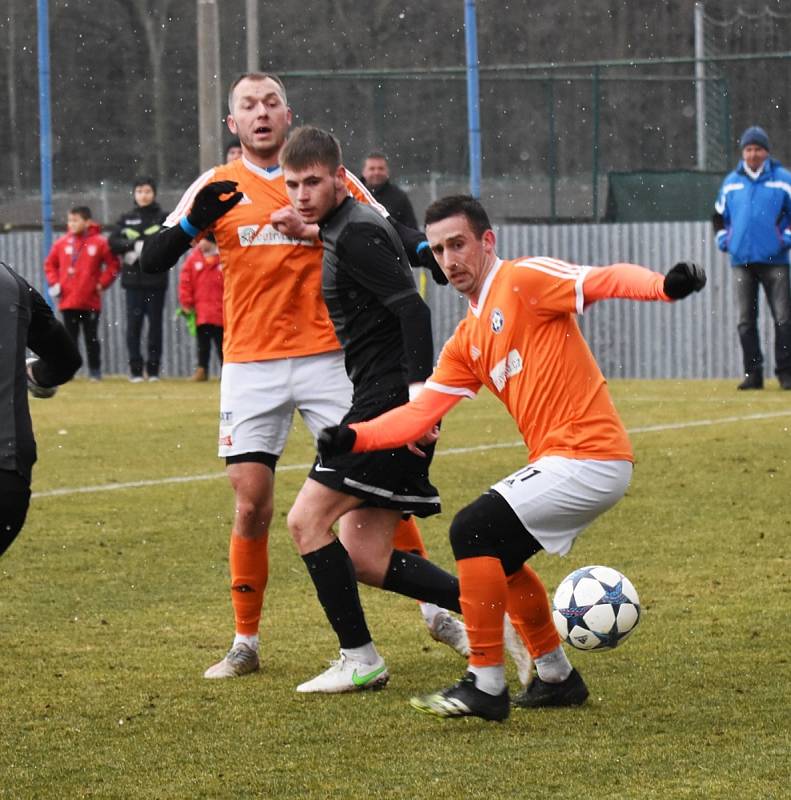 Fotbalová příprava: Katovice - Olešník 2:4 (1:0).