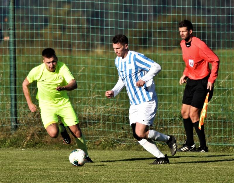 Fotbalový KP: Osek - Rudolfov 2:1.