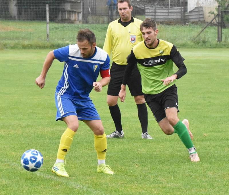 Fotbalová I.B třída: Osek - Čkyně 3:4.