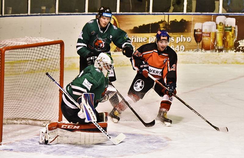 Hokejová KL: HC Strakonice - Slavoj Č. Krumov 6:3 (2:2, 3:0, 1:1).