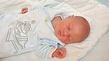 Tobias Tomášek z Volyně. Tobík se narodil 13. 11. 2019 v 17.02 hodin a jeho porodní váha byla 3 500 gramů. Z narození miminka měli všichni doma velkou radost.