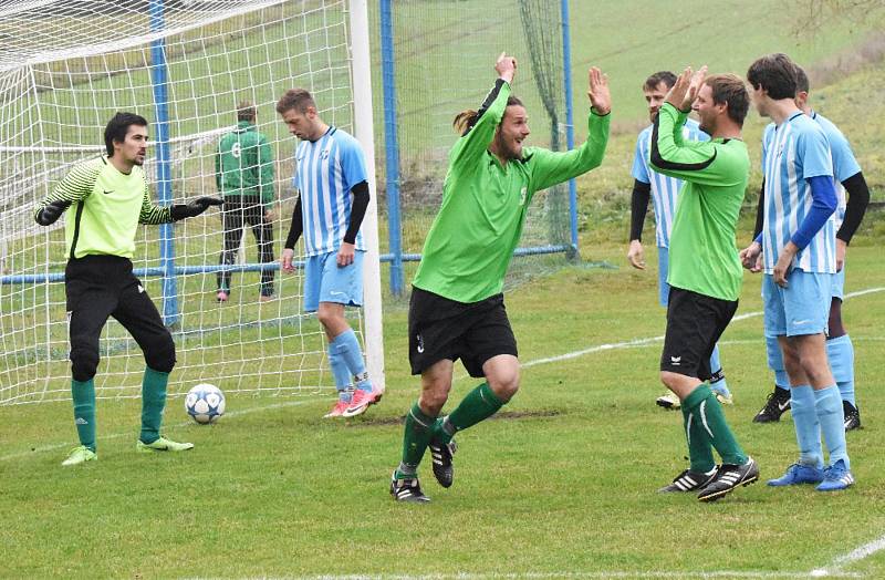 Fotbalový OP Strakonicka: Poříčí - Doubravice 2:0.