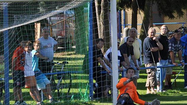 Strakonice poprvé nebodovaly naplno, se Slavojem Koloveč remizovaly 2:2.