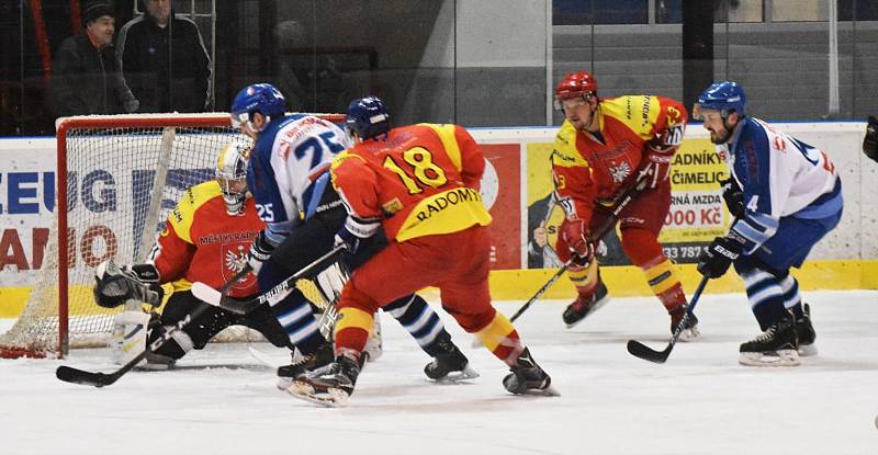 Semifinále play off: Radomyšl - Soběslav 4:5.