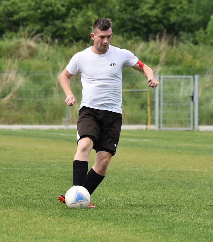 III. třída Strakonicka: Cehnice B - Čestice 0:4 (0:1). Foto: Jan Škrle