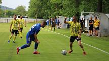 Fotbalisté Katovic v závěru loňské sezony podlehli Přešticím 1:2 (na snímku), nyní se oba celky utkají v MOL cupu.