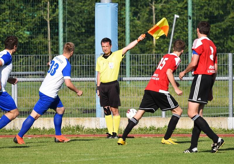 Fotbalový KP: Junior Strakonice - Blatná 3:0.