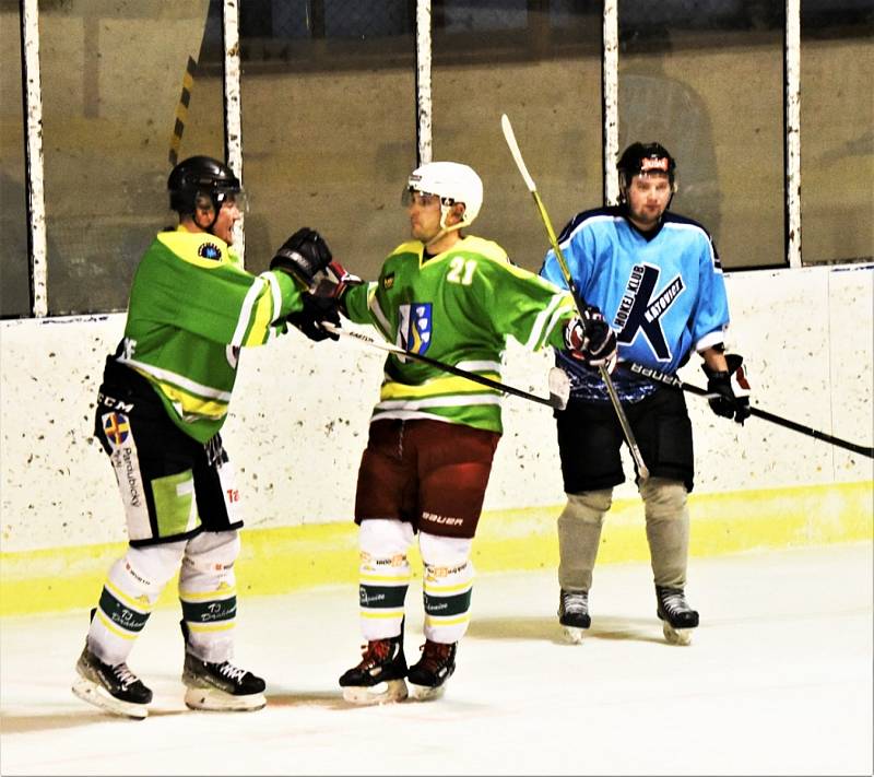 Pokačovaly okresní hokejové soutěže na Strakonicku. Ilustrační foto.