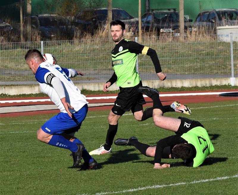 Fotbalový KP: Junior Strakonice - Rudolfov 1:2 (1:2).