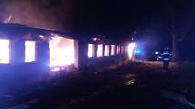 V Kadově na Strakonicku požár v noci z 30. 11. na 1. 12. zachvátil truhlárnu.