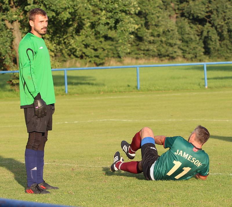 III. třída Strakonicka: Štěkeň B - Bavorov B 3:1.