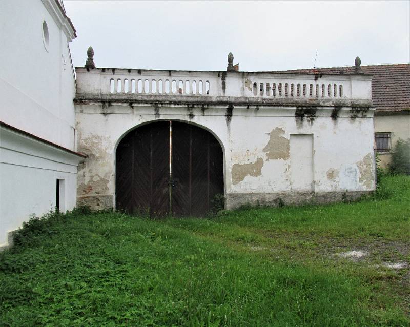 Tažovice a místní jihočeské Versailles.