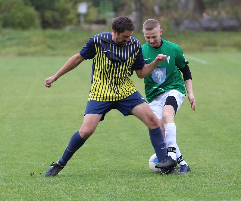 III. třída Strakonicka: Cehnice B - Bavorov B 7:4 (5:2).