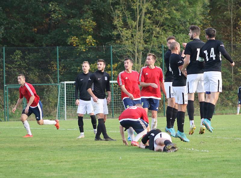 Fotbalová I.A třída. Strunkovice - Dolní Dvořiště 1:1 (1:0).