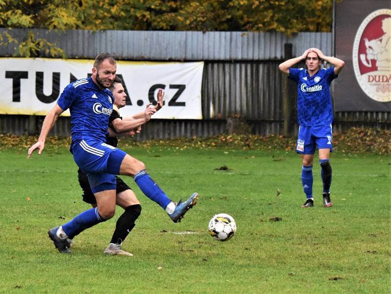 Fotbalvá divize: Otava Katovice - Slavoj Český Krumlov 2:1 (1:0).