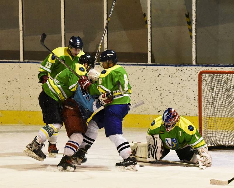 Hokejový OP Strakonicka: Drahonice - Katovice 6:6.