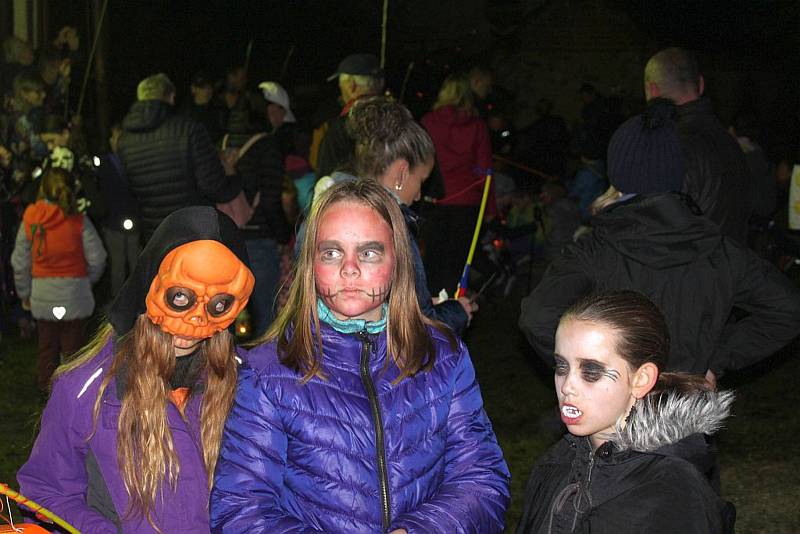 O víkendu se v Radomyšli konaly oslavy Halloweenu.