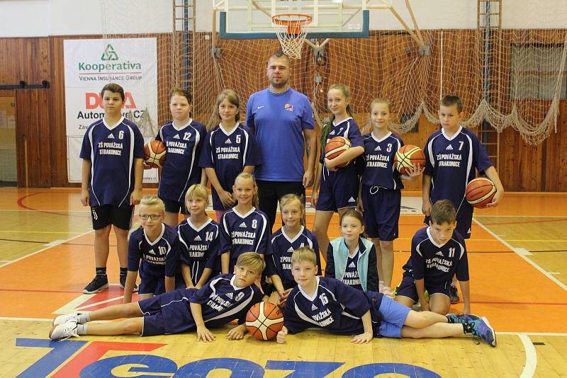 Superfinále zakončilo ročník Školské ligy v basketbale.