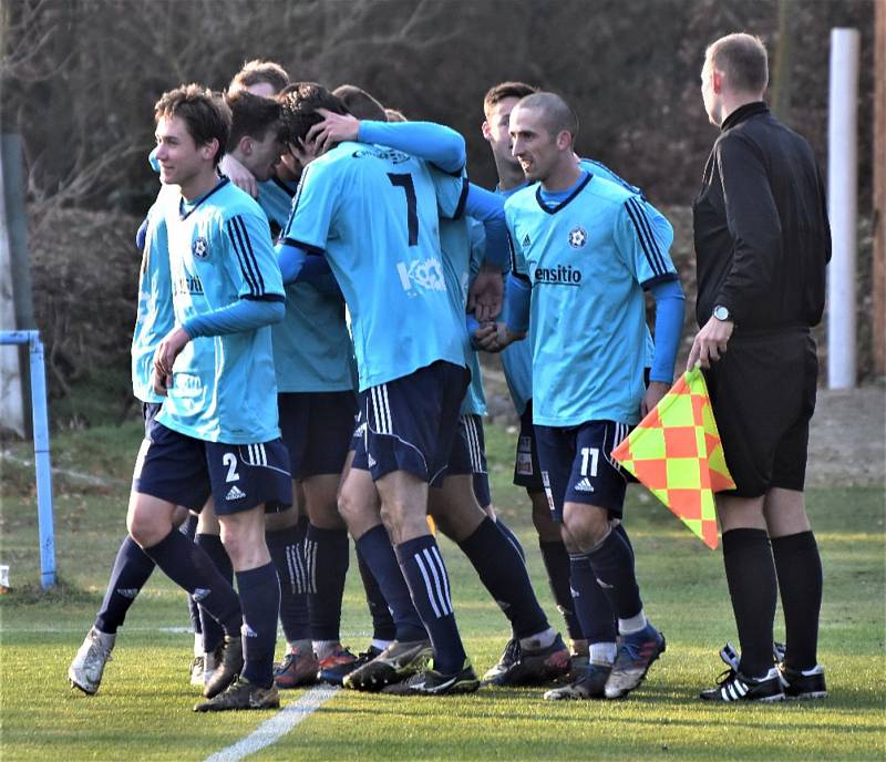 Fotbalový KP: Katovice - Jankov 2:1.