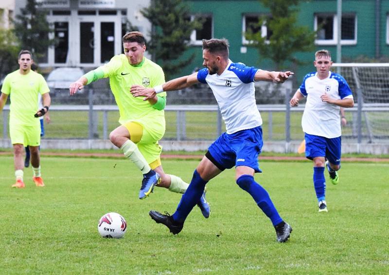 Fotbalový KP: Junior Strakonice - TJ Osek 1:1 (0:0).