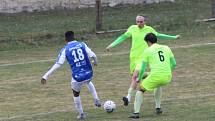 Po výhře nad béčkem Táborska (na snímku) dokázali fotbalisté Oseka bodovat i v Třeboni.