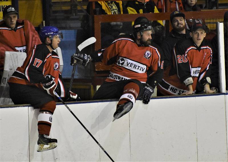 HC Strakonice – TJ Hluboká nad Vltavou Knights 8:5 (5:3, 1:1, 2:1).