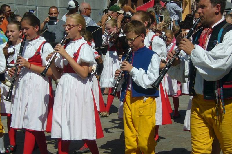 Mezinárodní dudácký festival je velkolepá akce. Fotky z roku 2016.