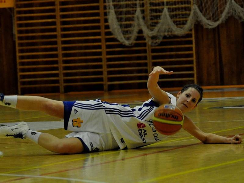 Strakonice si popáté v sezoně poradily s VŠ Praha, porazily je o 16 bodů.