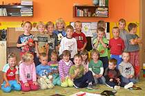 Mateřskou školu v Drahonicích v současné době navštěvuje 28 dětí.