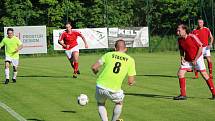 Fotbalová I.B třída: Strunkovice - Stachy 1:2.