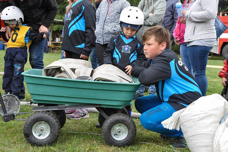 Na Křemelce ve Strakonicích se v sobotu 4. května uskutečnil již dvanáctý ročník soutěže kolektivů mladých hasičů Otavský Plamínek.