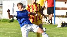 Fotbalový krajský přebor: Junior Strakonice - Třeboň 2:1.