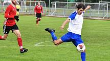 Fotbalový KP: Junior Straonice - Trhové Sviny 6:1 (4:1).