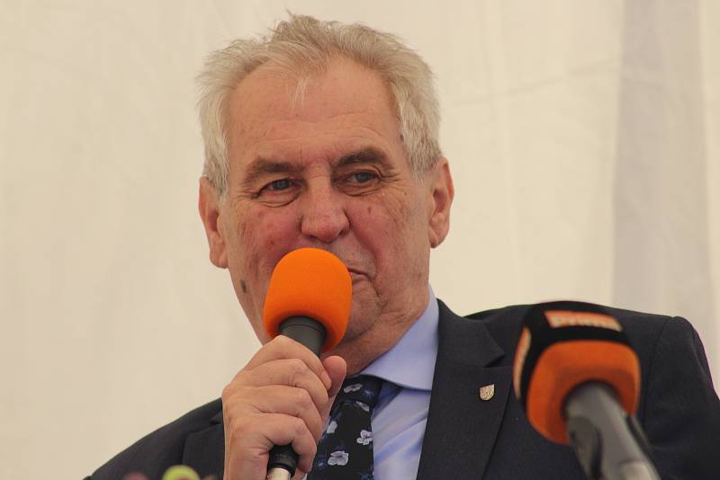 Obec Cehnice navštívil 13. června prezident České republiky Miloš Zeman.