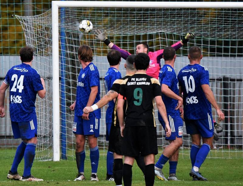 Fotbalvá divize: Otava Katovice - Slavoj Český Krumlov 2:1 (1:0).