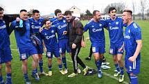 Fotbalová divize: Otava Katovice - Petřín Plzeň 3:0 (2:0).