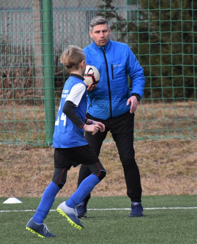 Žáci Junioru Strakonice se v přípravě utkali s fotbalisty FC MAS Táborsko.