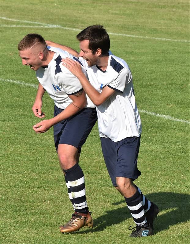 Finále okresního poháru: Drahonice - Mnichov 4:0.