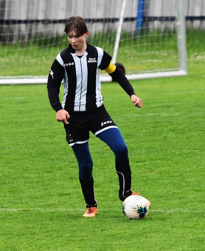 I.A starší žáci: Slavoj Volyně - FC Písek B 3:1 (2:0).