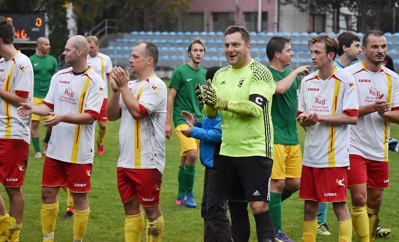 Fotbalisté Junioru Strakonice doma v derby porazili Prachatice 2:0.