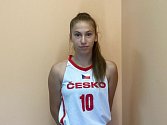 Strakonická Nella Bernasová bojuje v Portugalsku s týmem ČR U16 na evropském šampionátu.