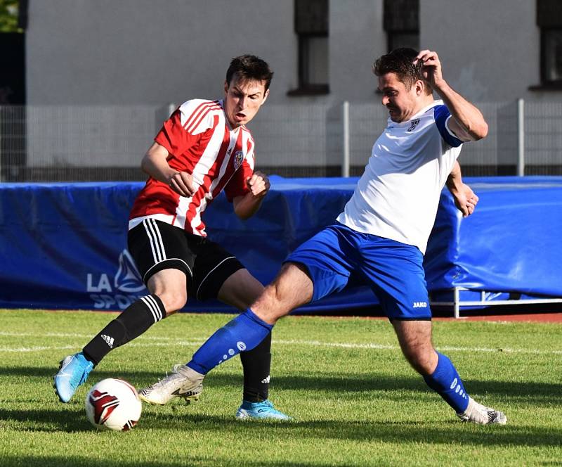 Fotbalový KP: Junior Strakonice - Blatná 3:0.