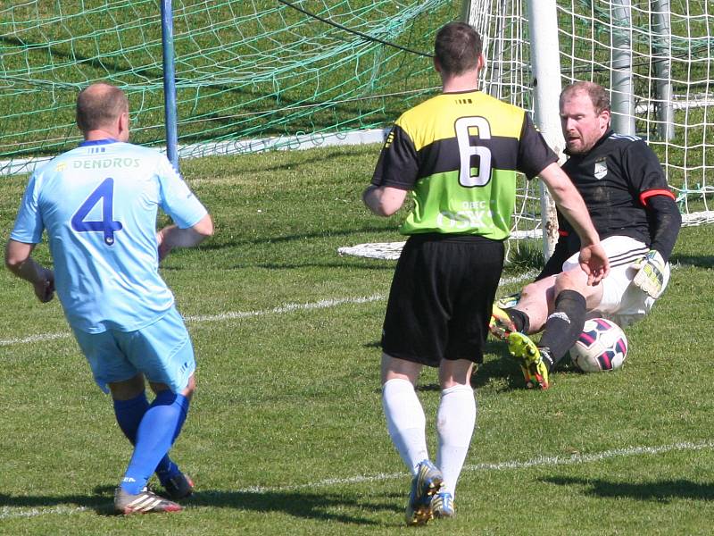 Osek doma porazil čtvrtý Protivín 3:1.