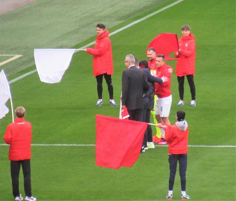 Strakoničtí fanoušci Savie Praha vyrazili na utkání s Jabloncem.