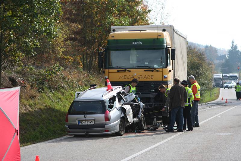 U Litochovic a Přechovic zemřeli tři lidé.