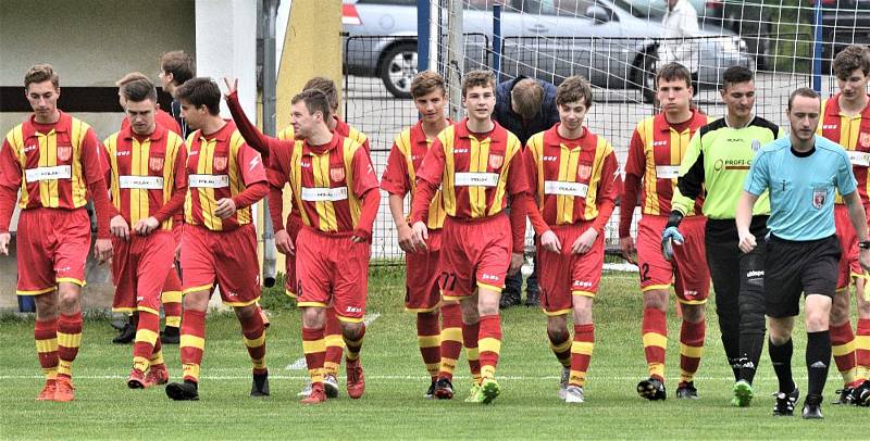 Starší dorost Junioru porazil Sedlčany 3:0.