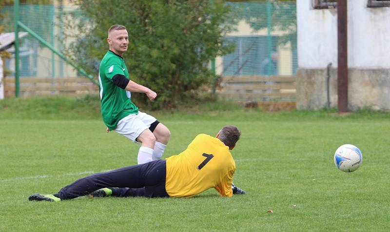 III. třída Strakonicka: Cehnice B - Bavorov B 7:4 (5:2).